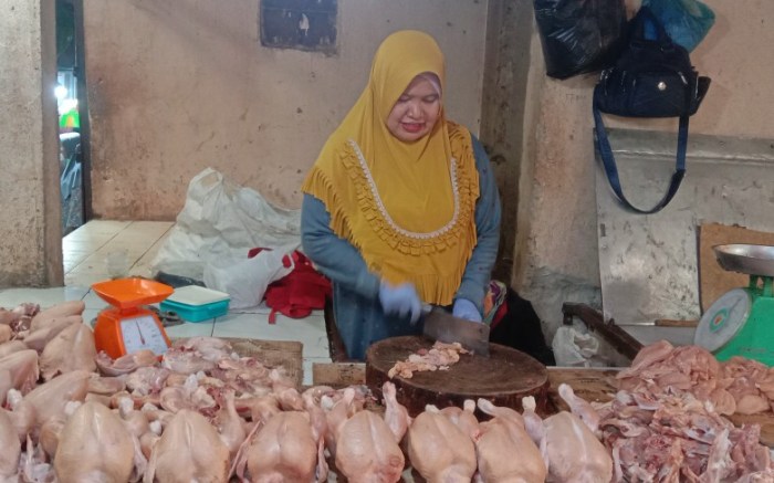 Harga ayam kampung potong di Wanaraja, Garut