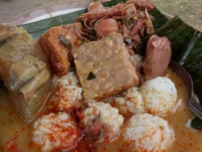 Ayam Lesu di Padureso, Kebumen