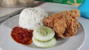 Ayam Stres di Buayan, Kebumen dan Dampaknya