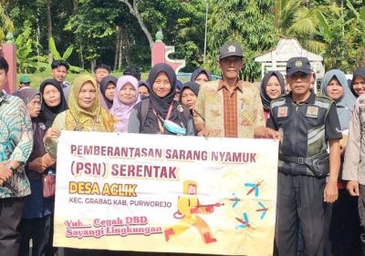 Ayam Cacingan di Grabag, Purworejo